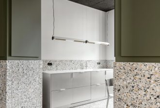 Decodheure Agrandir une pièce Améliorer circulation entre les pièces Architecte d'intérieur Conception des plans avec redistribution des volumes Conseil sur le choix des matériaux Conseil sur les rénovations ou modifications d’installations à réaliser Création d'un dressing sur-mesure Designer d'espace Mezzanine Réalisation des démarches administratives Transformation de pièce