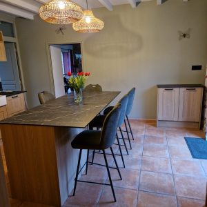 Le couteau nantais Artisan Multiservices Isolation Joints de finitions Parqueteur Plaquiste Pose Pose de cloisons sèches Poseur de cuisine Rénovation