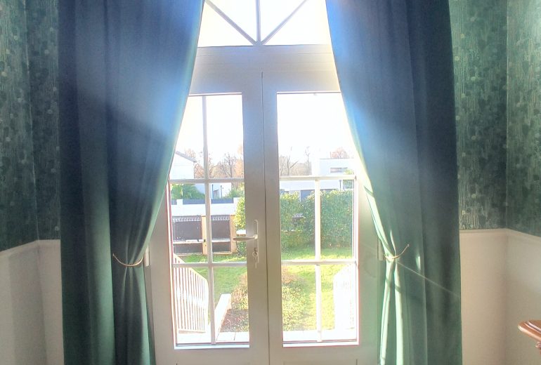 Hivers - Printemps - Eté 2025 Couturier Décorateur de meubles Tapissier Décorateur