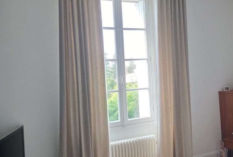 Hivers - Printemps - Eté 2025 Couturier Décorateur de meubles Tapissier Décorateur