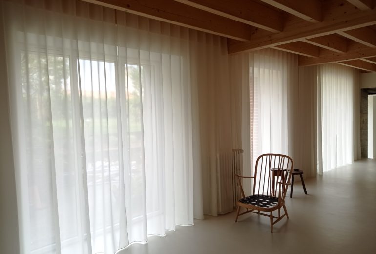 Hivers - Printemps - Eté 2025 Couturier Décorateur de meubles Tapissier Décorateur