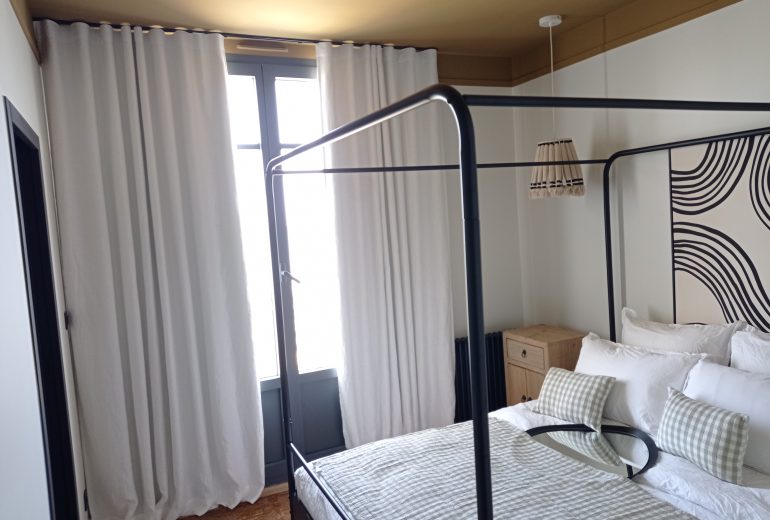 Hivers - Printemps - Eté 2025 Couturier Décorateur de meubles Tapissier Décorateur