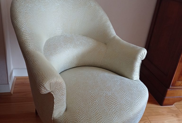 Hivers - Printemps - Eté 2025 Couturier Décorateur de meubles Tapissier Décorateur