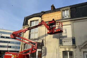 Toiture rénovée en ardoises par Ed Ouest Couverture Nantes en Loire-Atlantique