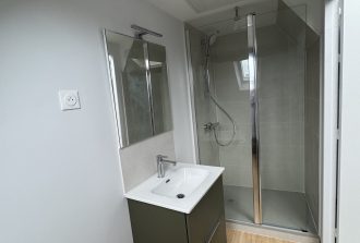 Tortevois Benoît Plomberie Carreleur Chauffagiste Climaticien Contrat d'entretien de pompe à chaleur Contrat d’entretien climatisation Dépannage Désembouage Entretien chaudière Installation Installation de chaudière Installation de système de chauffage Maintenance Plombier Pose d'un détecteur de monoxyde de carbone Pose d'un robinet de radiateur thermostatique Pose d'un thermostat d'ambiance programmable radio Pose de radiateur Pose et mise en service d'une climatisation complète Recherche de panne sur Ballon d'eau chaude Remplacement bouche VMC Remplacement chauffe-eau Remplacement d'un thermostat de chauffe-eau Rénovation de salle de bains Réseaux d'eau chaude/eau froide Salle de bains clé en main Système de chauffage Vidange et dépose de chauffe-eau