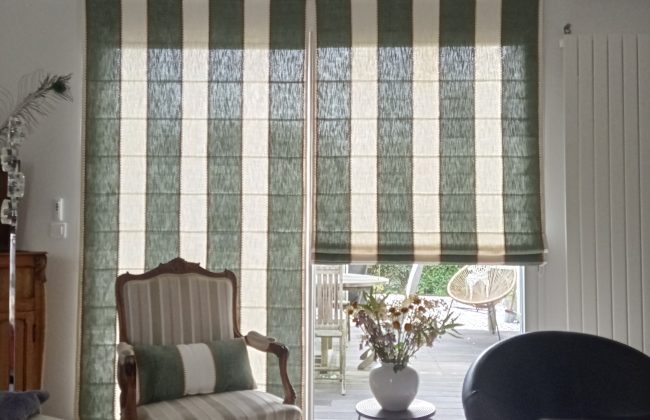 Une crédence graphique à vos couleurs Créateur de bijoux Décorateur de meubles Fabricant de luminaires