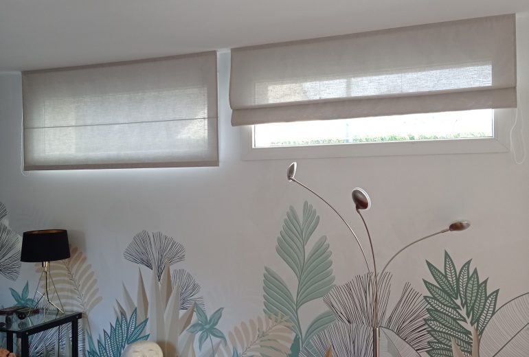 LES STORES BATEAUX non doublés Couturier Décorateur de meubles Tapissier Décorateur