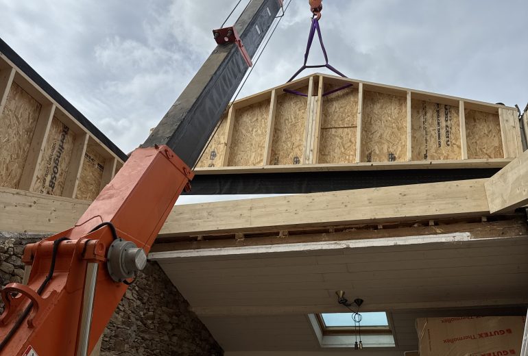 Surélévation extension, clé en main 🔑 Charpentier Menuisier Serrurier