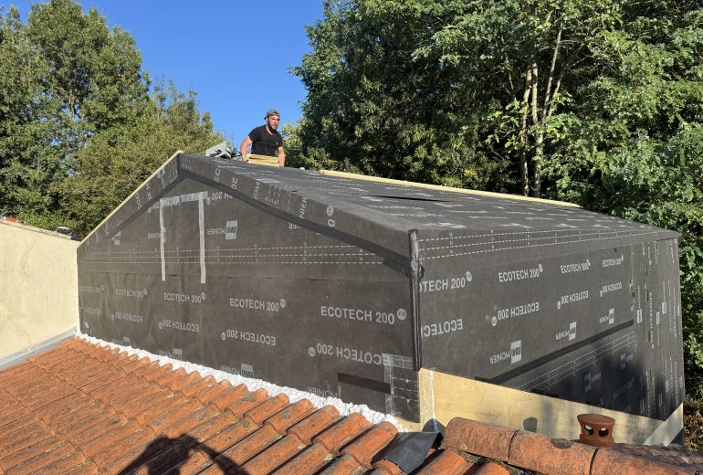 Surélévation extension, clé en main 🔑 Charpentier Menuisier Serrurier