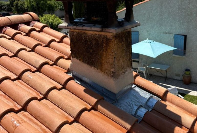 Réparation toiture en Loire-Atlantique : un chantier qui redonne de l'énergie Couvreur Étancheur Poseur de gouttière Zingueur