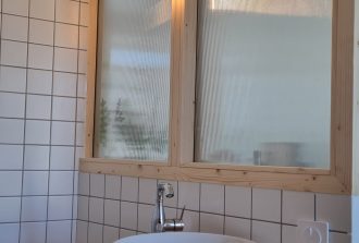 Atelier Jonath Agenceur Combles Espace professionnel Fabricant de mobilier Fabrication Menuisier Mobilier Parqueteur Parquets Portes Pose Pose Poseur de cuisine Rangement Salons et expositions Terrasses Volets