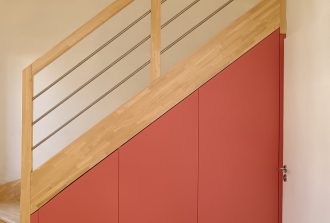 Atelier Jonath Agenceur Combles Espace professionnel Fabricant de mobilier Fabrication Menuisier Mobilier Parqueteur Parquets Portes Pose Pose Poseur de cuisine Rangement Salons et expositions Terrasses Volets