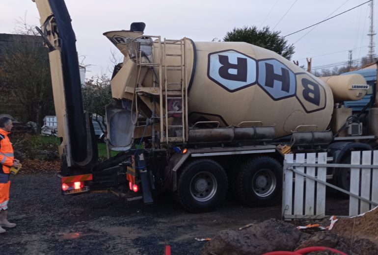 Préparation d'une dalle pour une extension de maison de 55m2 Démolisseur Maçon