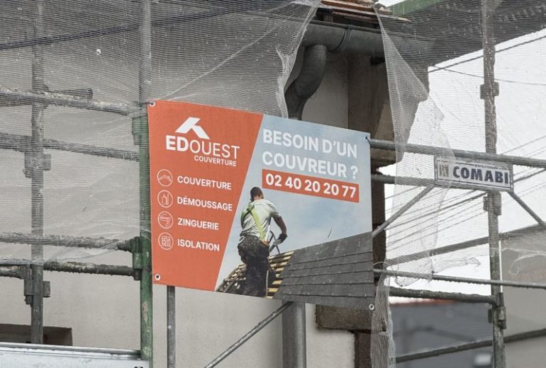 Urgence fuite toiture en Loire-Atlantique : intervenir malgré la pluie Couvreur Étancheur Poseur de gouttière Zingueur