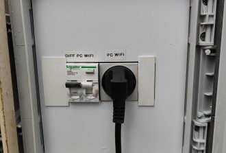 electricien carquefou