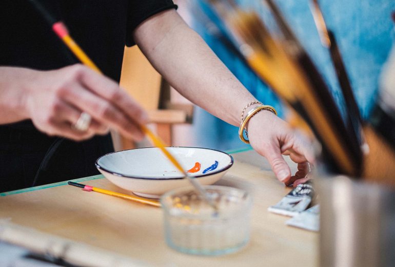 Découverte de l'Atelier TOFFOLO Artiste peintre Peintre Peintre d'intérieur Peintre en lettres