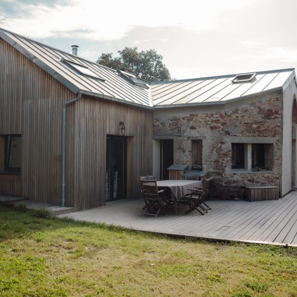 VSV44 Menuisier Réparateur de volets Serrurier Vitrier Volets