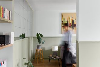 Ana studio Agrandir une pièce Améliorer circulation entre les pièces Architecte d'intérieur Conception des plans avec redistribution des volumes Conseil sur le choix des matériaux Conseil sur les rénovations ou modifications d’installations à réaliser Création d'un dressing sur-mesure Maître d'oeuvre Mezzanine Réalisation des démarches administratives Transformation de pièce
