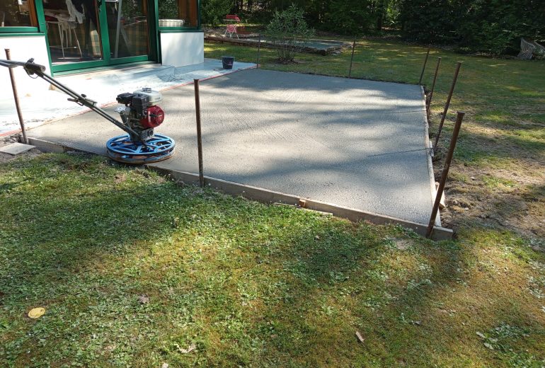 Création d'une dalle béton Maçon