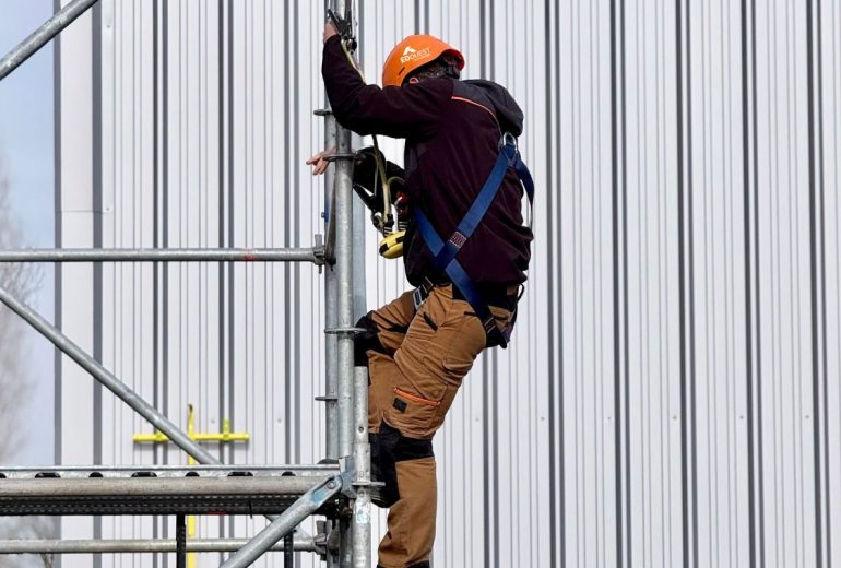 Bien préparer un chantier pour un artisan couvreur Nantes Couvreur Étancheur Poseur de gouttière Zingueur