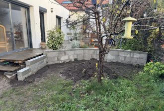 GP Maçonnerie Dalle de béton Démolisseur Fondation maison Maçon Murs Pose d'enduit Terrasse