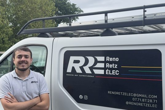 Reno Retz Elec Nantes Nord Construction Électricien Installation d’antenne Installation de câblage électrique Installation de détecteur de fumée Installation de lumières LED d’intérieur Installation de tableau électrique Pose de chauffage électrique Pose de compteur électrique Pose de disjoncteur différentiel Rénovation Electricien Réparation d’antenne Réparation de chauffage électrique Réparation de sonnette Ventilation