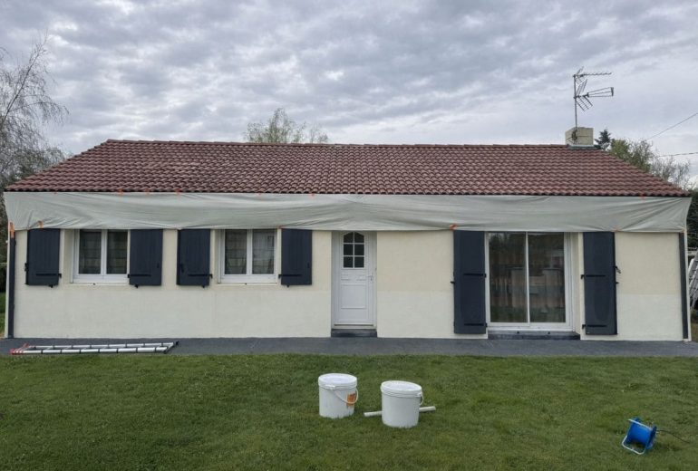 Traitement toiture à Le Loroux-Bottereau en Loire-Atlantique Couvreur Étancheur Poseur de gouttière Zingueur