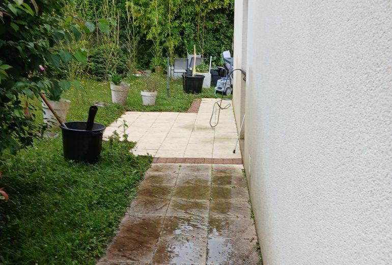 Remise en état d'un dallage Jardinier Paysagiste