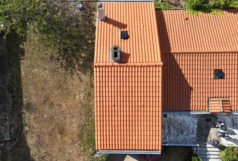 Entretien toiture à Nantes : pourquoi faire un contrôle avant l’été ? Couvreur Étancheur Poseur de gouttière Zingueur