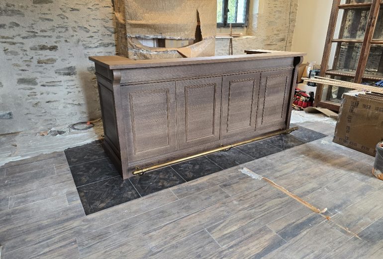 Bar Agenceur Cuisiniste Fabricant de mobilier Menuisier Parqueteur Poseur de cuisine