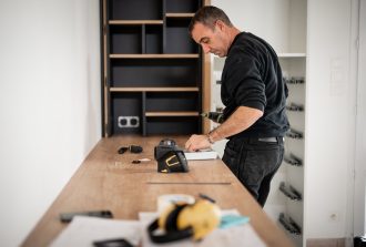 Les Agenceurs Agenceur Cuisiniste Ebéniste Fabricant de mobilier Menuisier